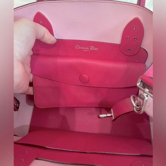 CHRISTIAN DIOR Large Open Bar Pink Grained Leather Two-Way Tote - Picture 10 of 16